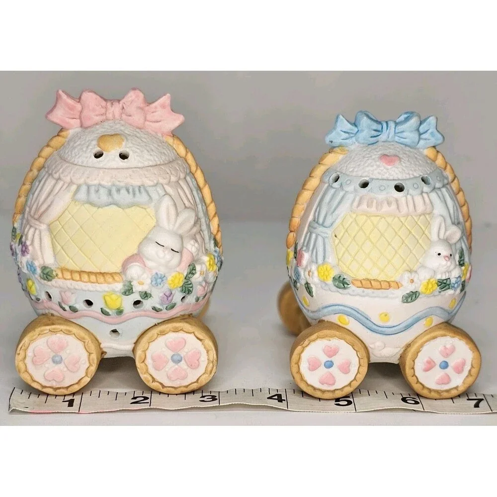 Hand Painted Easter Egg Train 3 Piece Set, Hand Painted Porcelain - Vtg‎